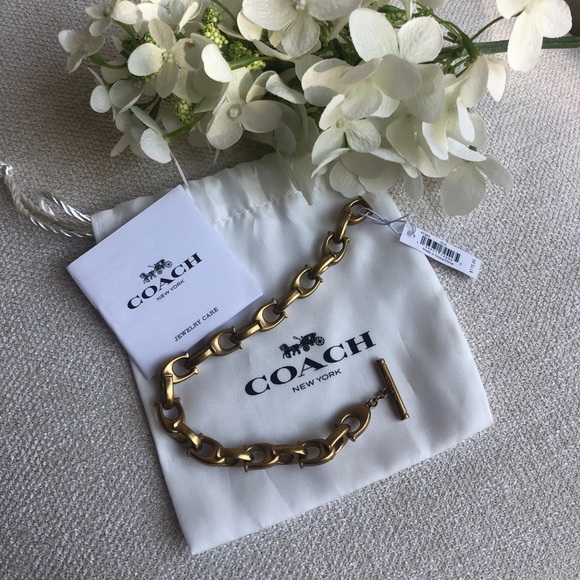 NWT Retired Coach | Gold Sculpted Chain Bracelet - Picture 2 of 8